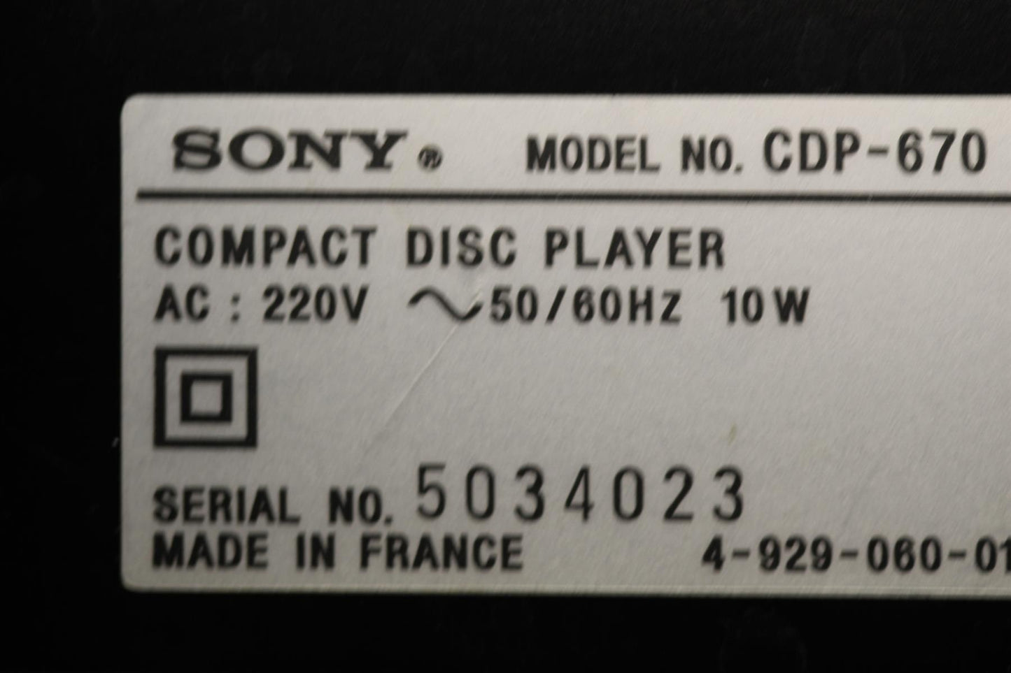 CD-soittimen levykelkan hihna –  Sony CDP-670 (EU-Model)